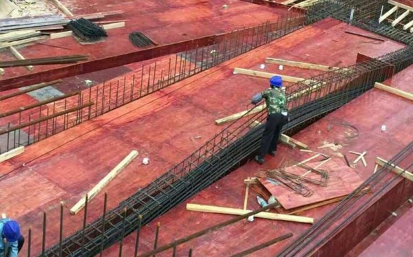 在廣西選擇建筑木模板廠的兩大關鍵點